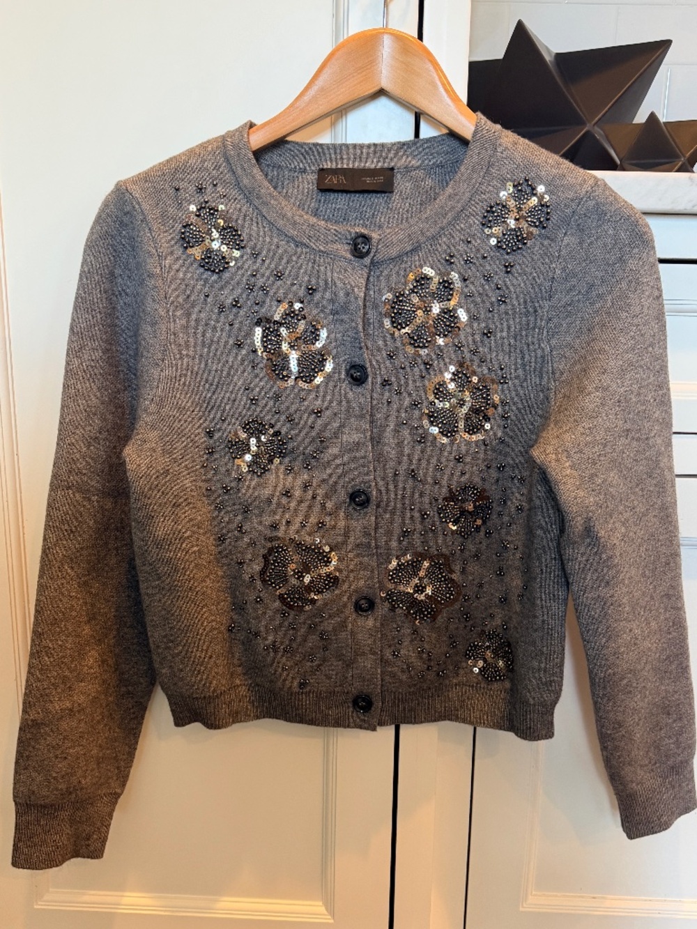 ZARA BEADED KNIT CARDIGAN -Small